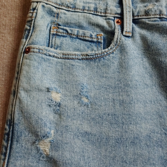 Old Navy Sky Hi Extra High Rise Denim Shorts Womens Size 10 Blue Distressed NEW2 - Picture 3 of 7